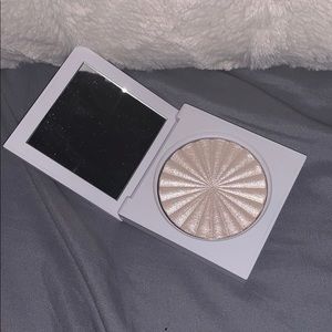 Brand new Ofra highlighter